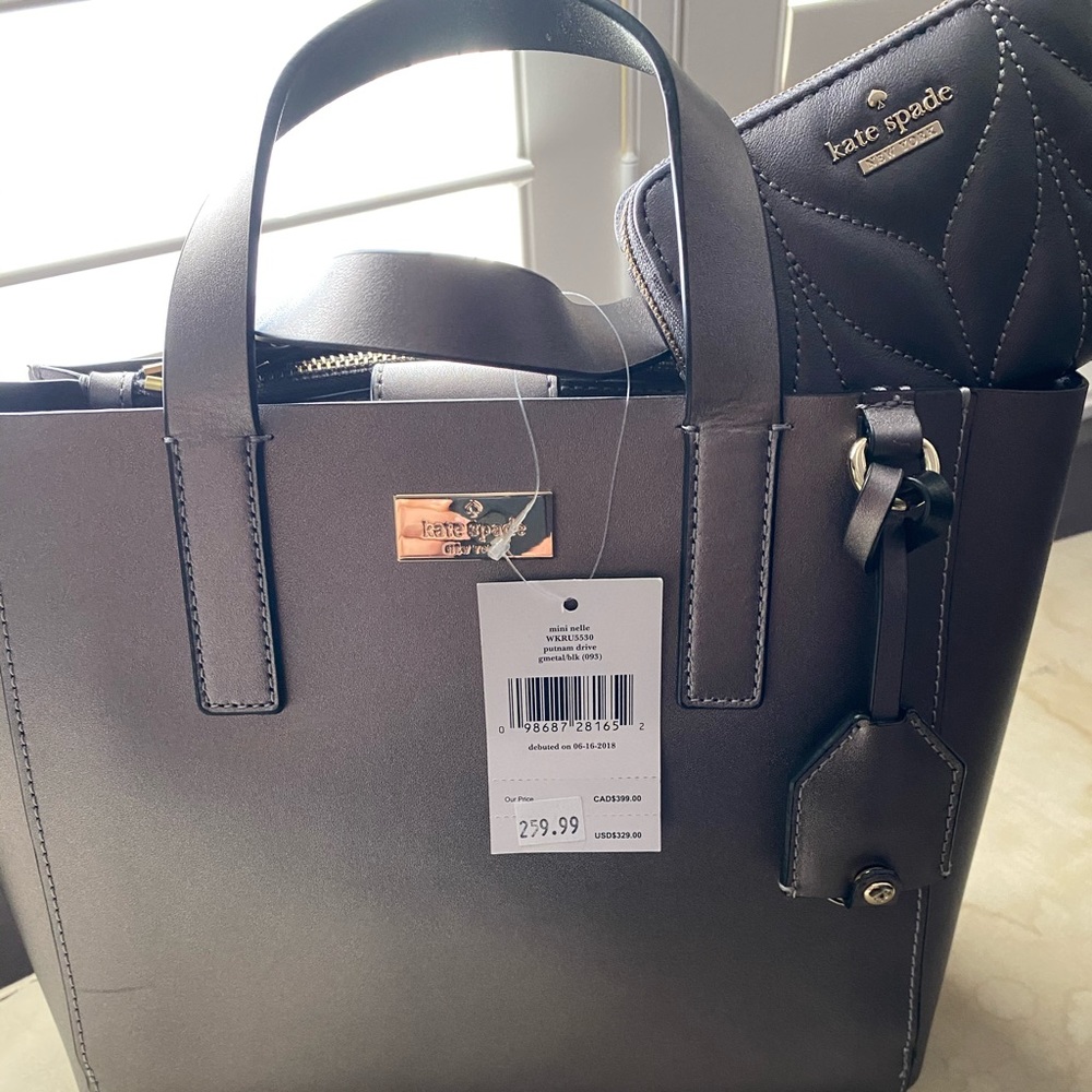 Kate spade mini nelie gunmetal with change purse